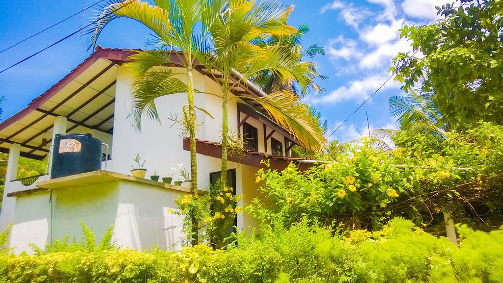 Hotel The Bay House Weligama Zimmer foto